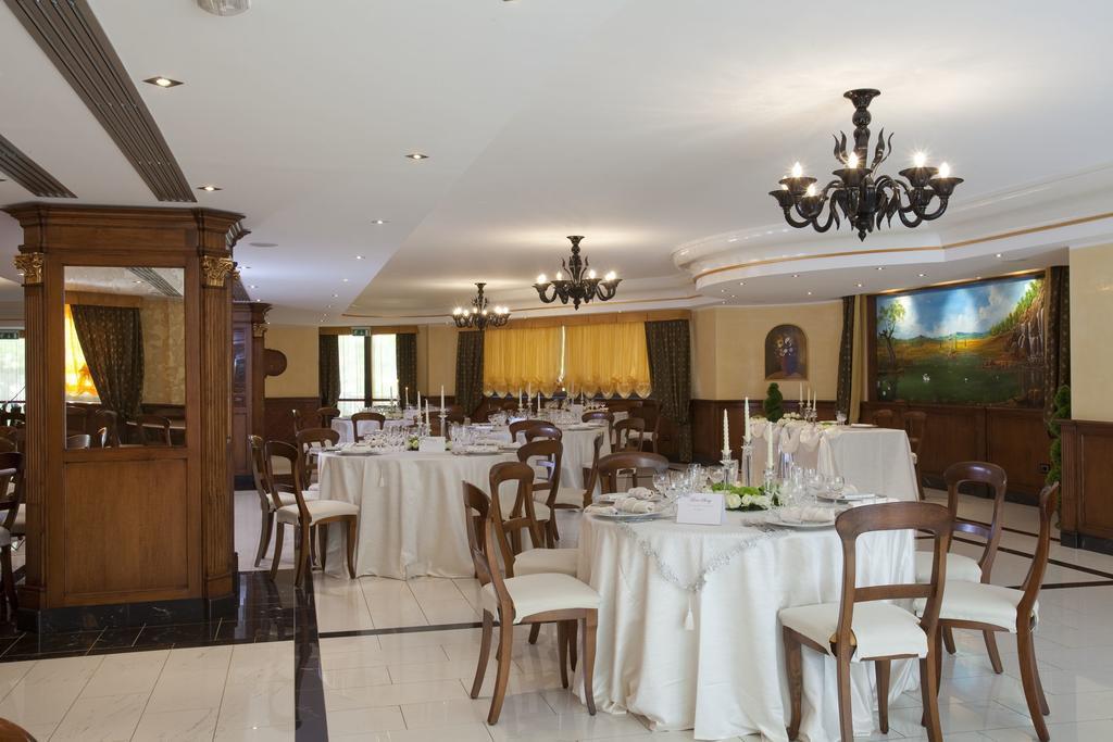Albergo Ristorante Uliveto Veroli Exteriör bild