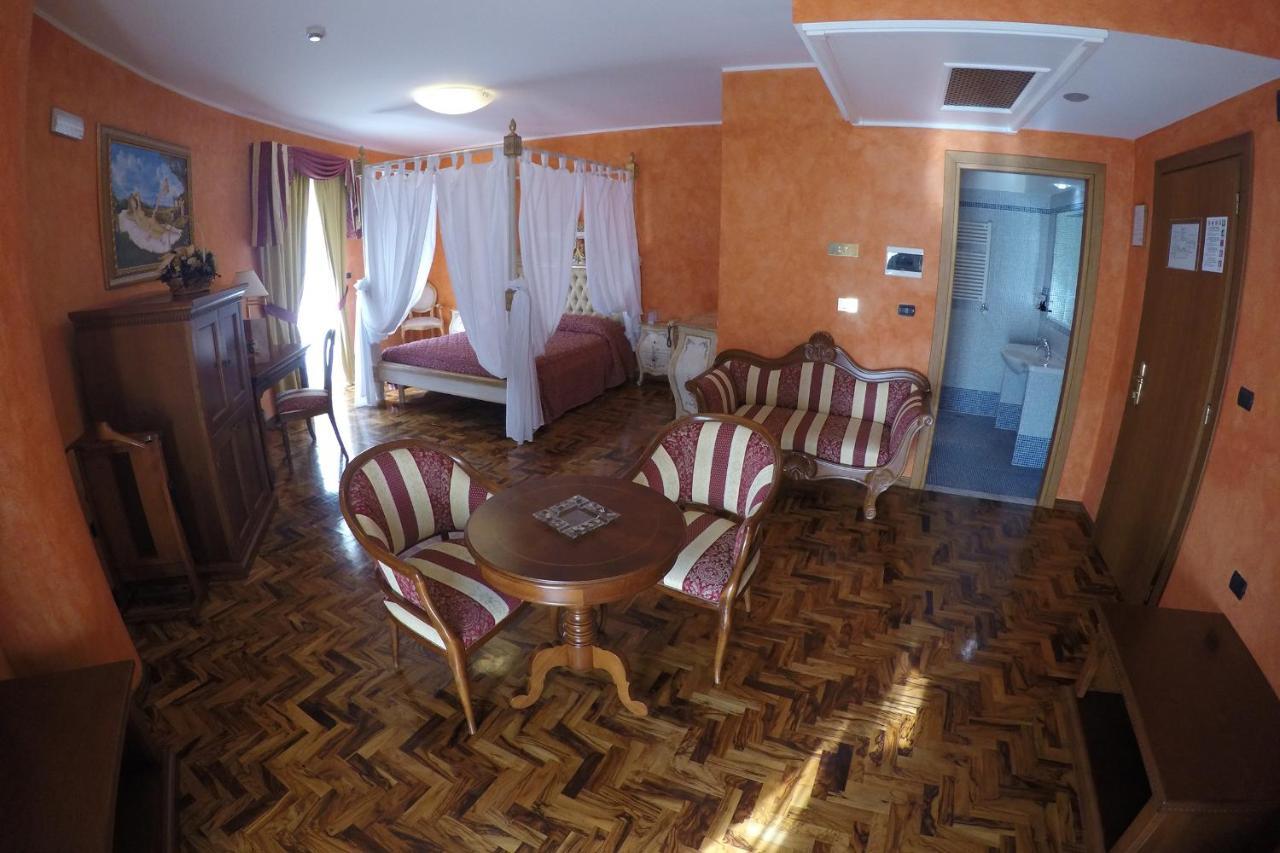 Albergo Ristorante Uliveto Veroli Exteriör bild